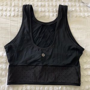 Lululemon crop top